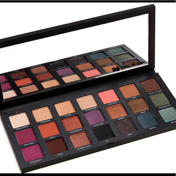 Urban Decay Other - Urban Decay Born To Run Eyeshadow Palette 🆕‼️SALE